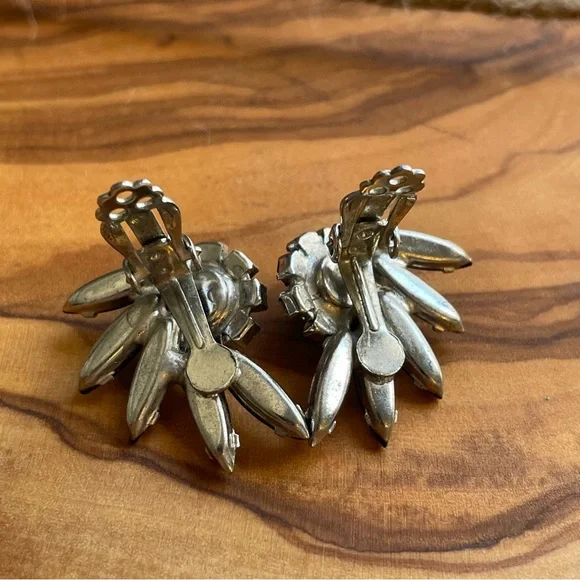 Vintage Juliana-Style Elegant Silver and Black Crystal Earrings - Picture 6 of 6